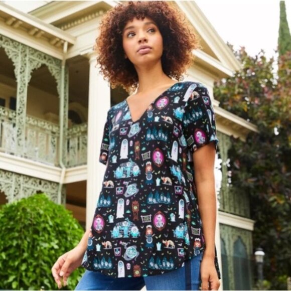 DISNEY HAUNTED MANSION CRISS-CROSS DETAILED BACK V-NECK SHORT SLEEVE T-SHIRT XS - Picture 1 of 12